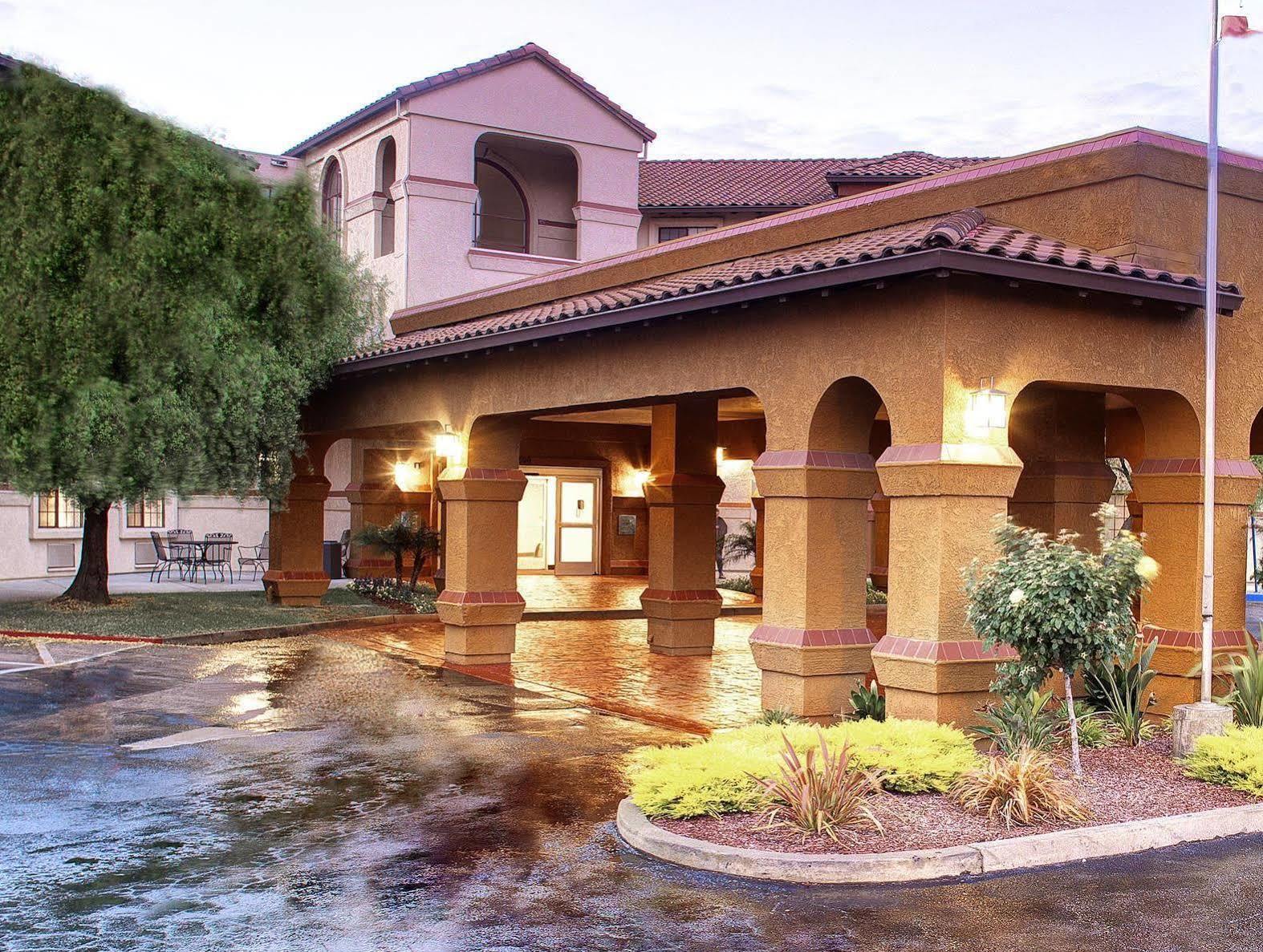 La Hacienda Silicon Valley 3*
